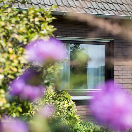 Ferienhaus "Sonne Im Gruenen" Lindern エクステリア 写真